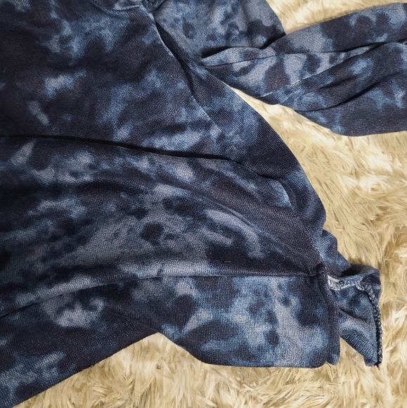 2pc Tahari Lounge Set D - Picture 5 of 8